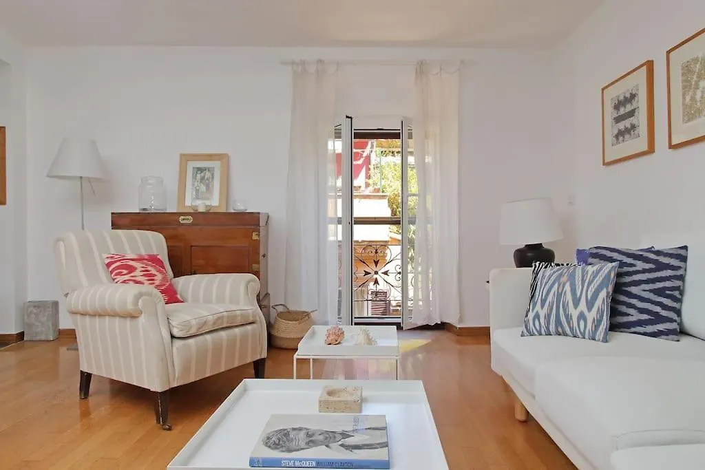 First Check Q,R-Code --Via Dell'Orso Charme Apartment Rome